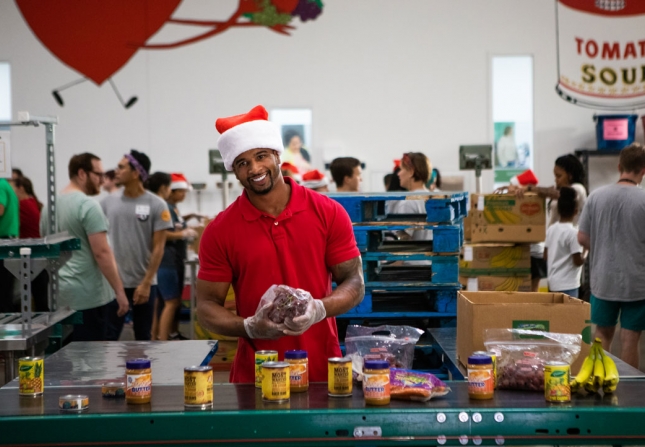 Giving Back When Money Is Tight